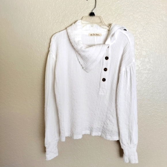 Free People We The Free Henley Cowl Neck Asymmetrical buttoned Pullover sz M - Picture 1 of 6